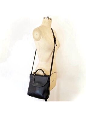 Coach Vintage Soho Flap Top Handle 4158
Leather